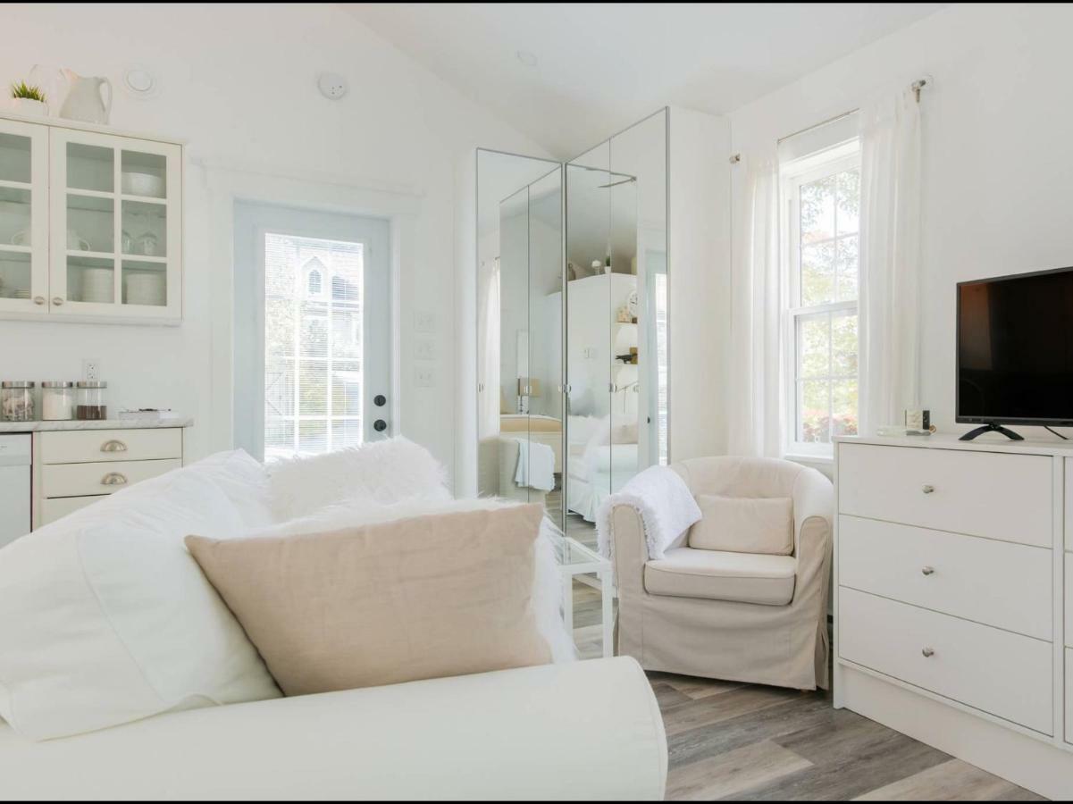 Mahone Bay Hide-Away Apartment Ngoại thất bức ảnh